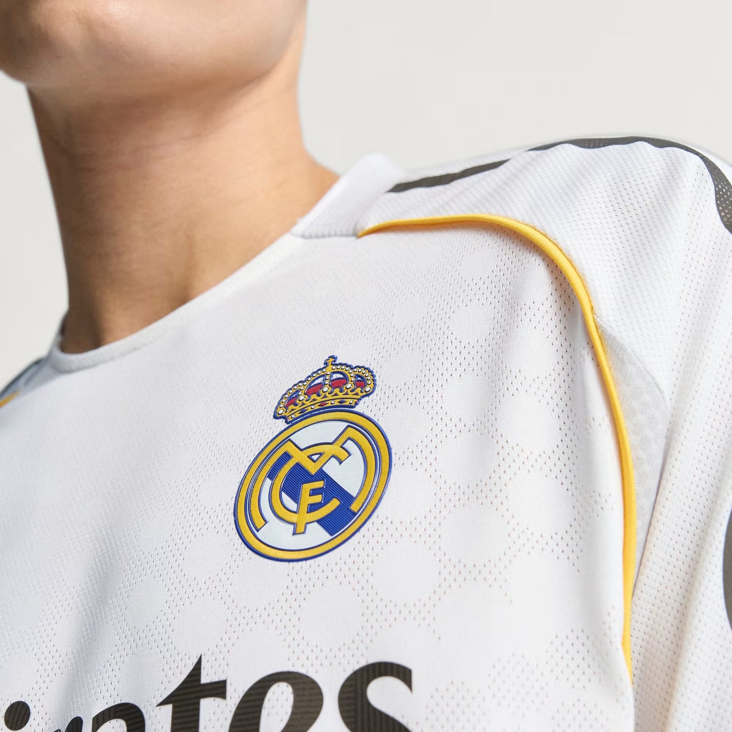 Real Madrid Player Jersey Home 2025/26